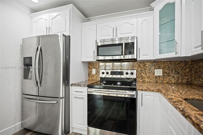 Photo - 6832 W 2nd Ct