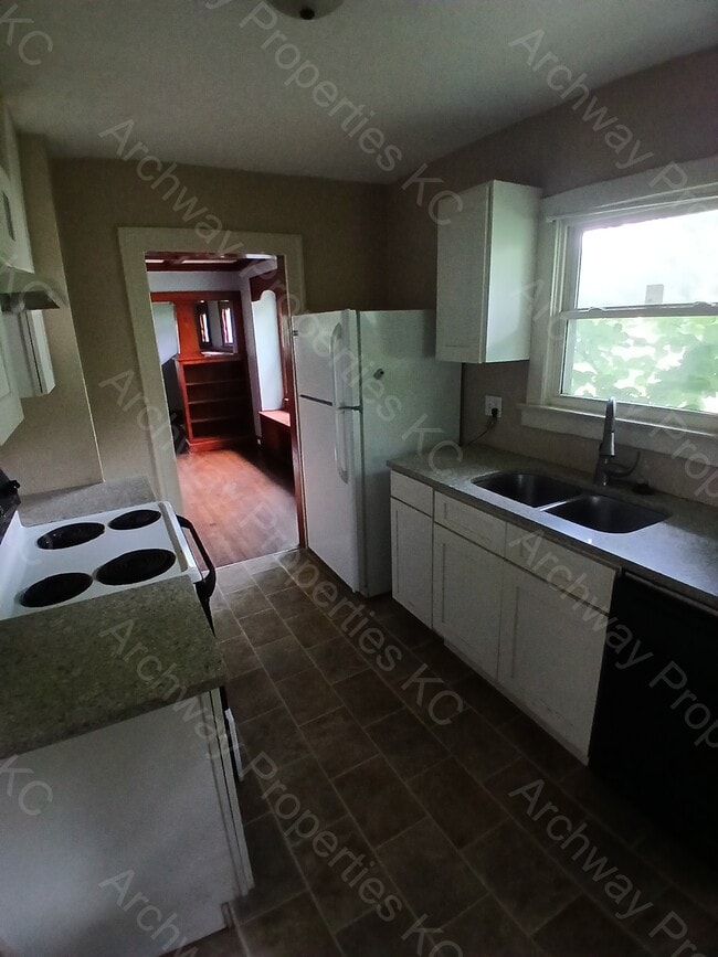 Photo - 10117 E Golf Ave