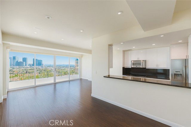 Photo - 10501 Wilshire Blvd