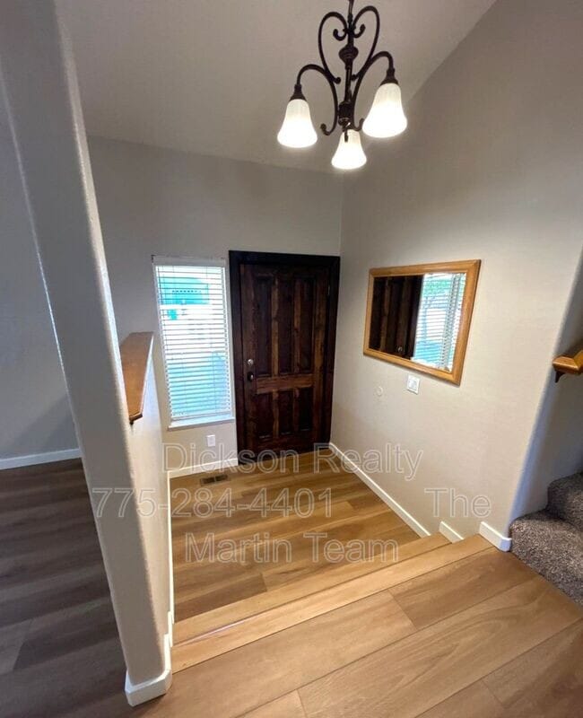 Photo - 157 Cecilia Ct