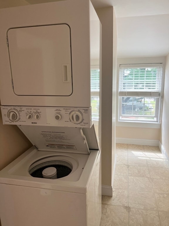 Building Photo - 48 Narragansett Rd Unit 2 Rental