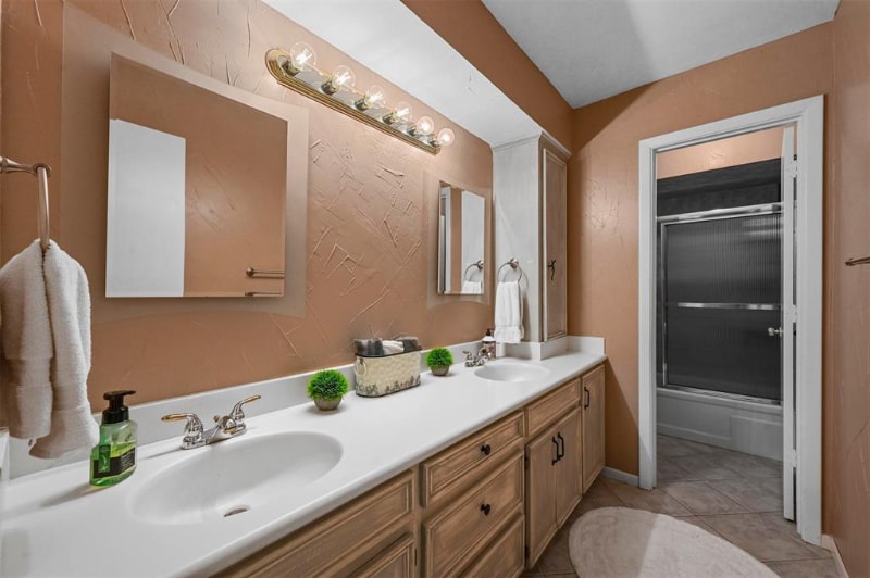 Photo - 428 Park Bend Dr