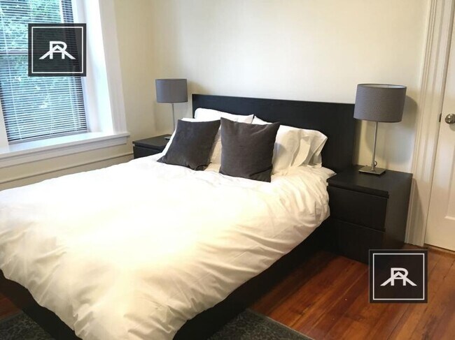 Photo - 2 bedroom in Brookline MA 02446 Unit 4
