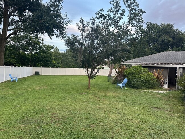 Photo - 1423 Appleton Ave