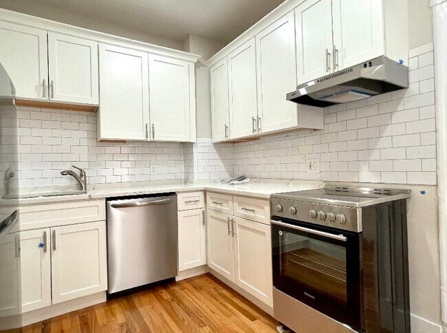 Photo - 13 Anderson St Unit 1