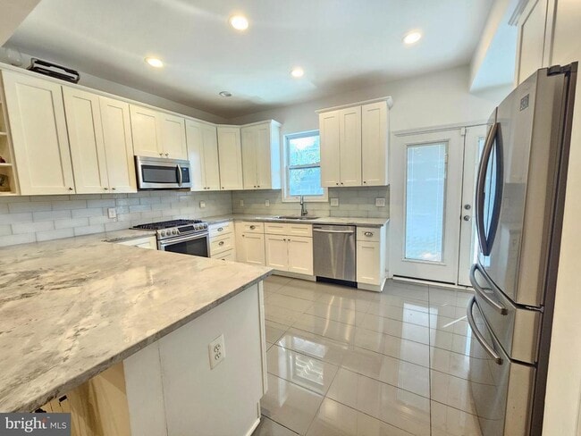 Photo - 1311 S St SE