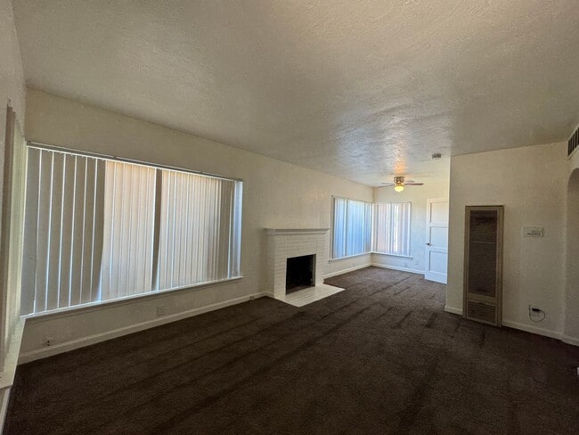 Photo - 3452 E Clinton Ave Unit 3452