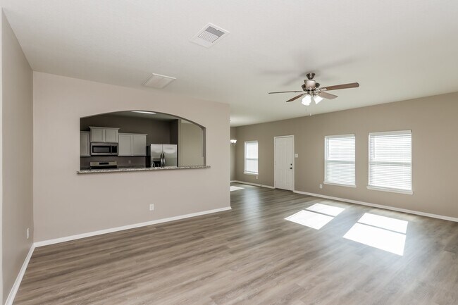 Photo - 5914 Golden Cove Rd