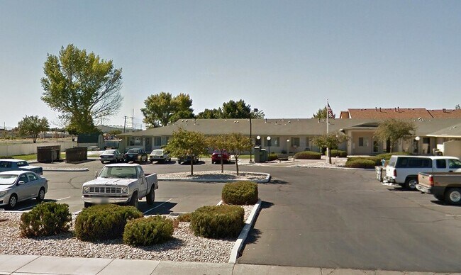 Photo - 160 Serpa Pl