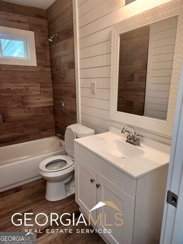Photo - 2577 Eastwood Dr