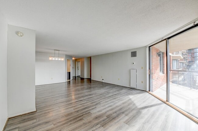 Photo - 232 Harmon Cove Tower Unit 232