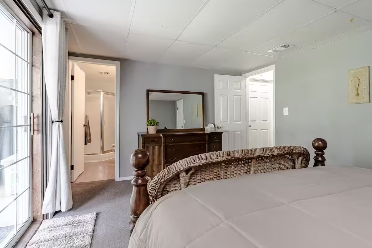 Dormitorio con baño privado - 18164 Swiss Dr Unidad 18164 Swiss Dr