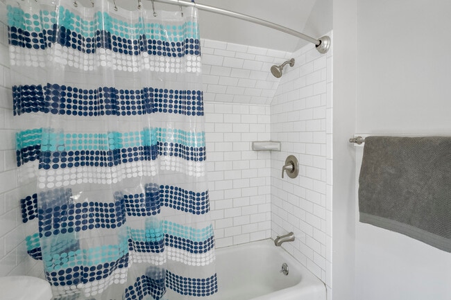 Photo - 87 Pleasant St