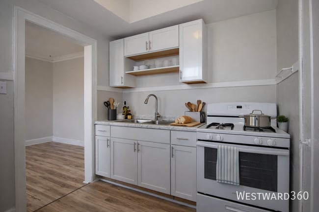 Photo - 6706 S Wood St Unit 2B