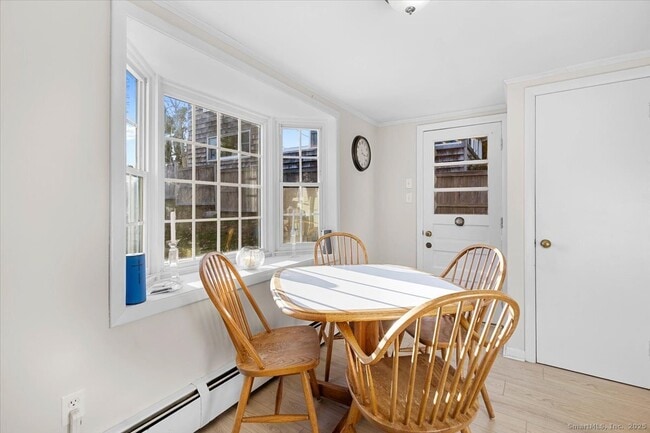 Photo - 35 Faulkner Dr