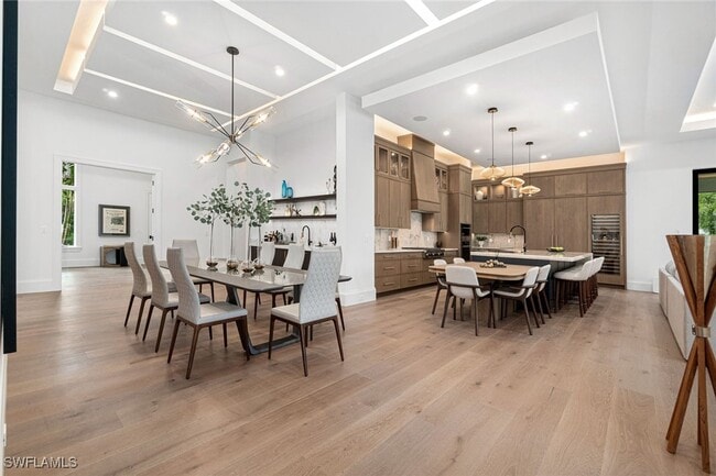 Building Photo - 337 West St