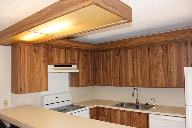 Photo - 2950 SW 22nd Cir