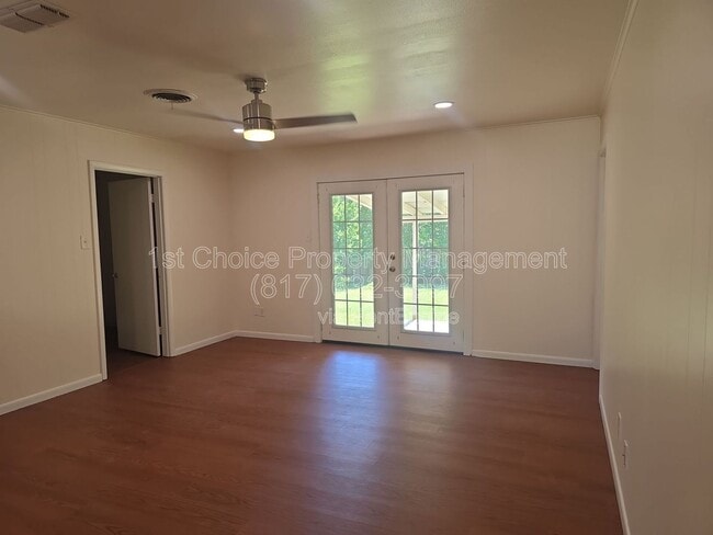 Photo - 5621 Wedgworth Rd