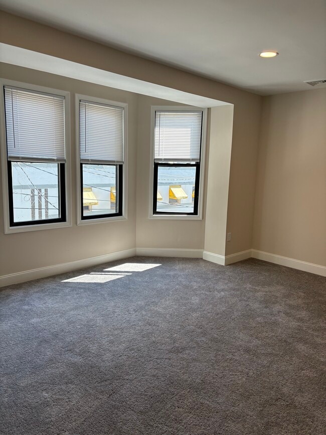 Photo - 905 N Orange St Unit B