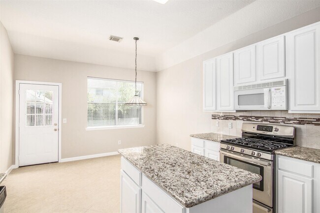 20719 Medallion Pointe Dr