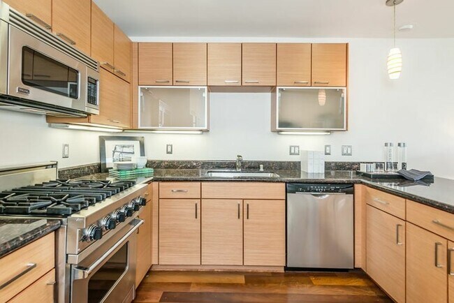 Photo - 1810 Polk St Unit 308