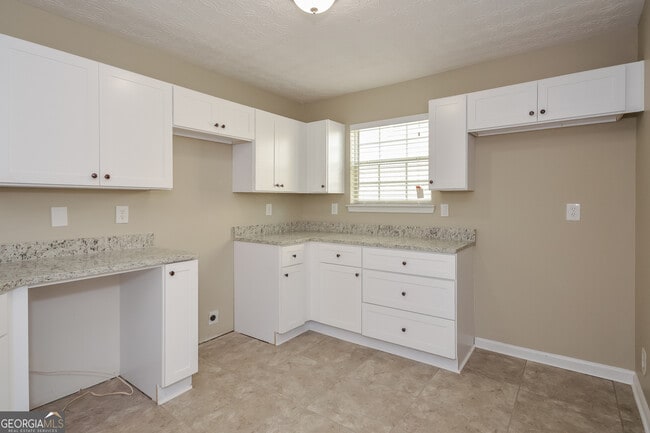 Photo - 7641 Garnet Dr