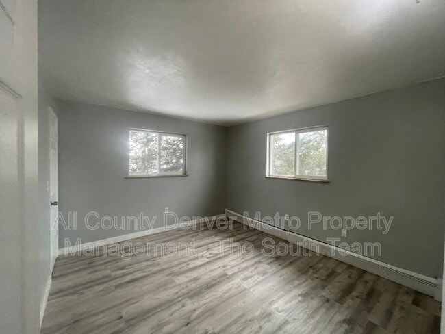 Photo - 9597 E 19th Ave Unidad #6