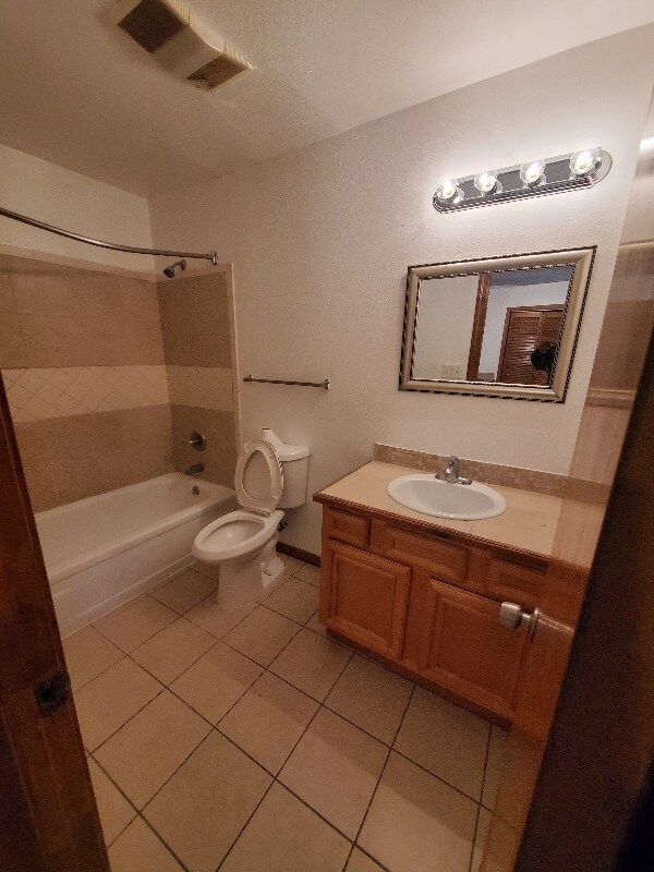 Photo - 8002 Trapier Ave Unidad 1A