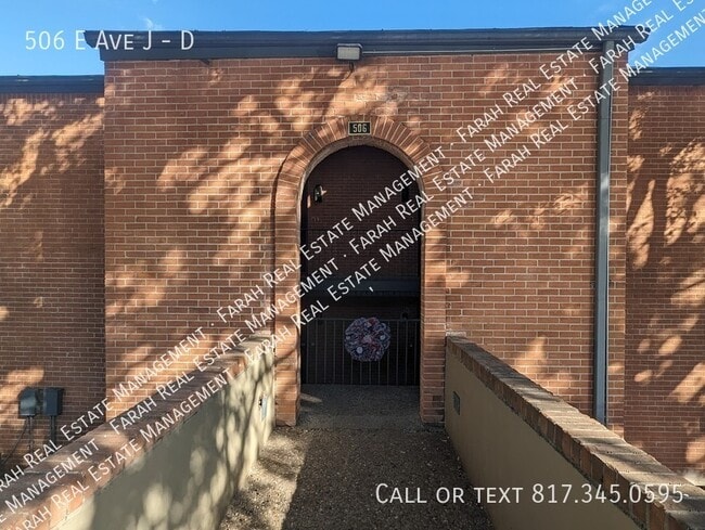 Building Photo - 506 E Avenue J Rental