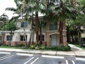 Building Photo - 1241 SE 29th St Unit 20327
