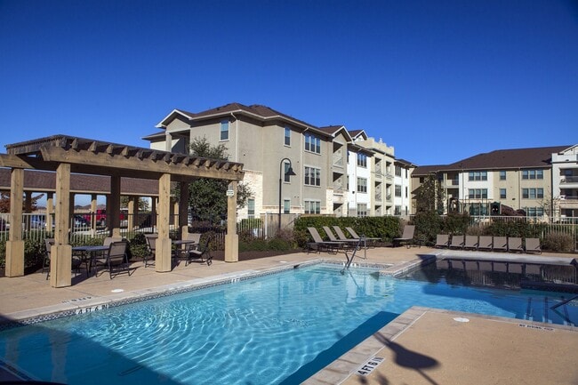 Photo - 5121 N Foster Rd Unit #5121