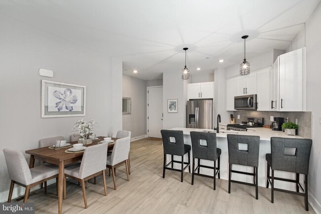 Photo - 2537 Grays Ferry Ave Unidad A