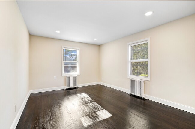 Photo - Lockwood Village