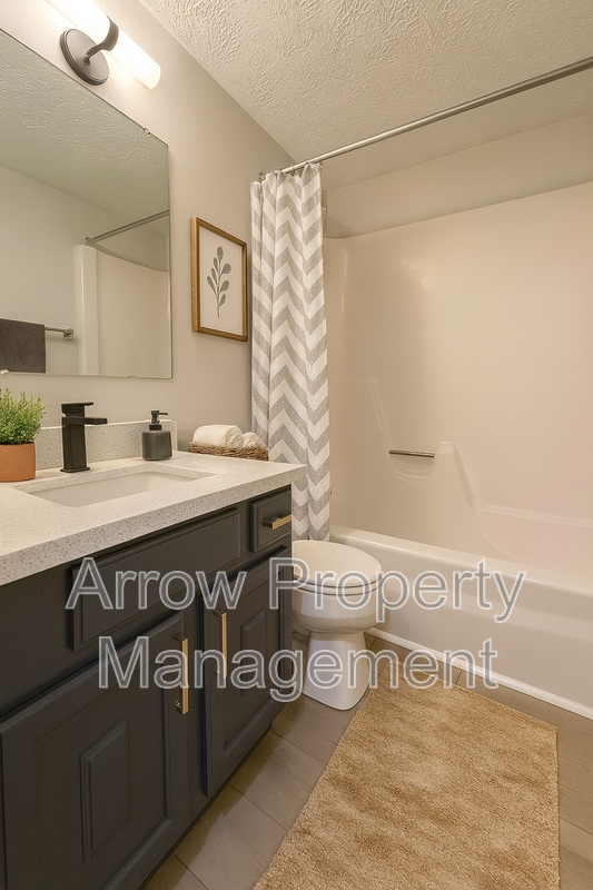 Photo - 1429 N 34th St Unit 2
