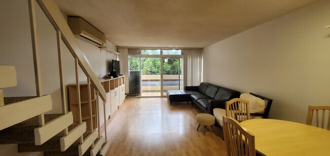Building Photo - AVAILABLE NOW! Secured building, 2 bed, 2.5 bath, 1 parking Unit 338