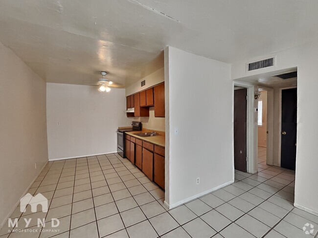 Building Photo - 2437 N Amarillo St Unit 3 Rental