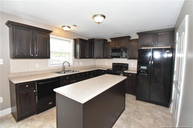Photo - 131 S Prince Henry Way