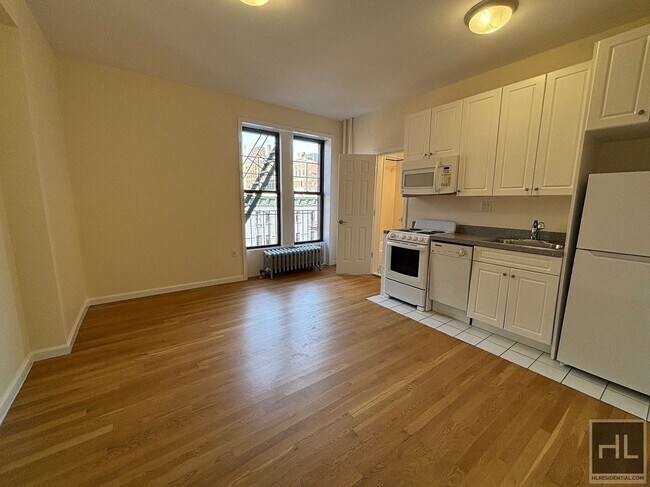 Photo - WEST 72 STREET Unidad 6D