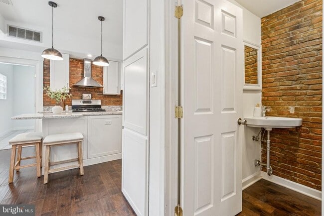 Photo - 801 S Rose St