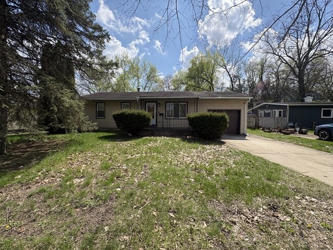 Building Photo - 814 Taylor St