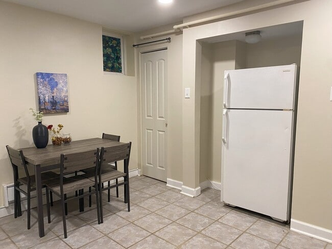 Photo - 234 Albemarle St