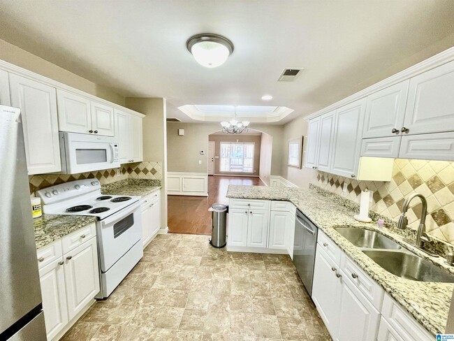 Photo - 183 Hayesbury Ct