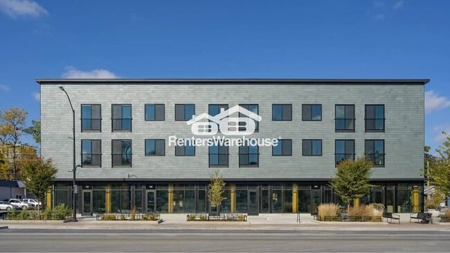 Building Photo - 2701 Ingersoll Ave Rental