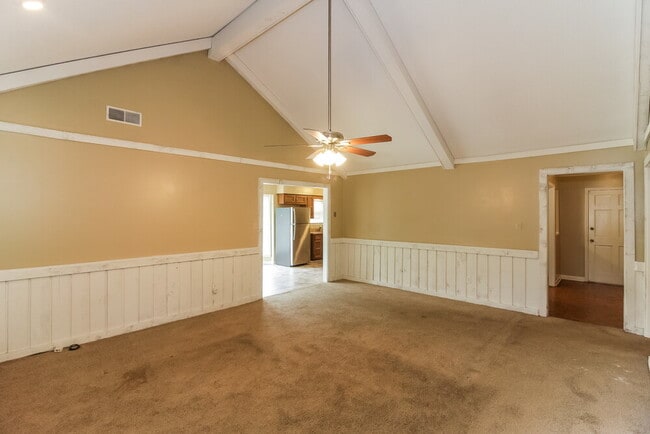 Photo - 6708 Henredon Dr