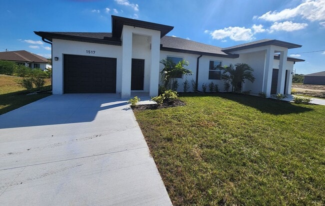 Building Photo - 1519-1519 Haviland Ave S Unit 1517 Haviland Ave S