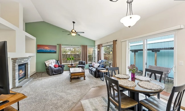 Photo - Beautiful 2 Bedroom, 2 Bath Bridlewood Rambler with Modern Upgrades in Tumwater