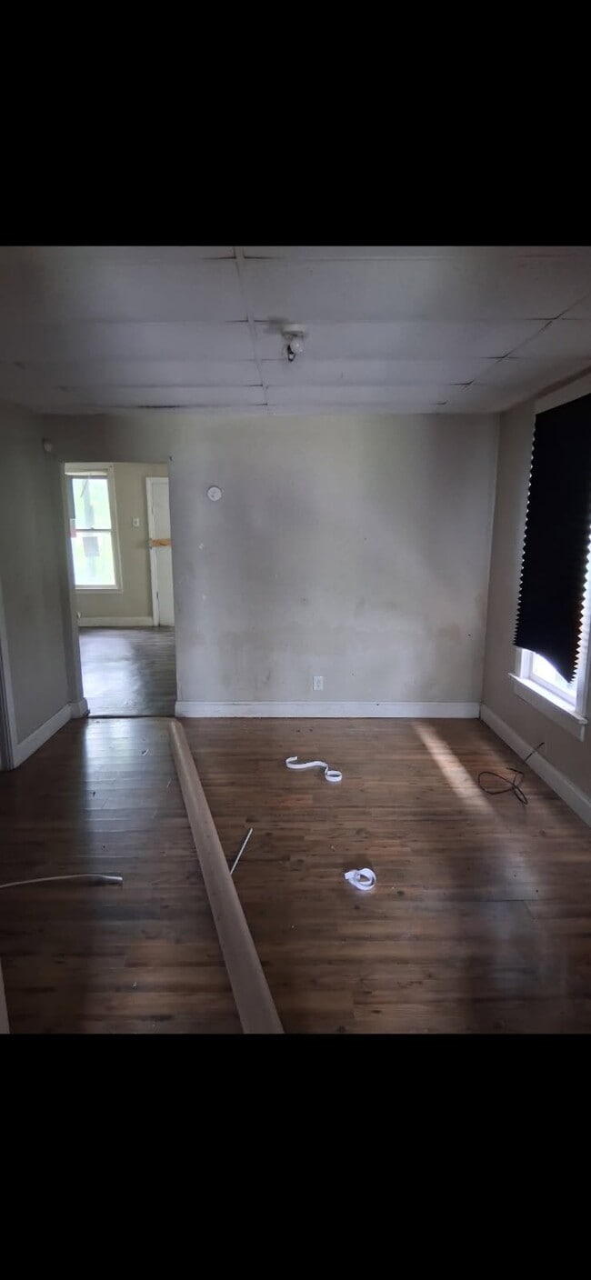 Photo - 1610 S Lydia Ave