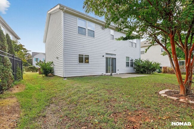 Photo - 241 Seymour Pl