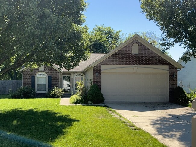 Building Photo - 13939 Charleswood Ct