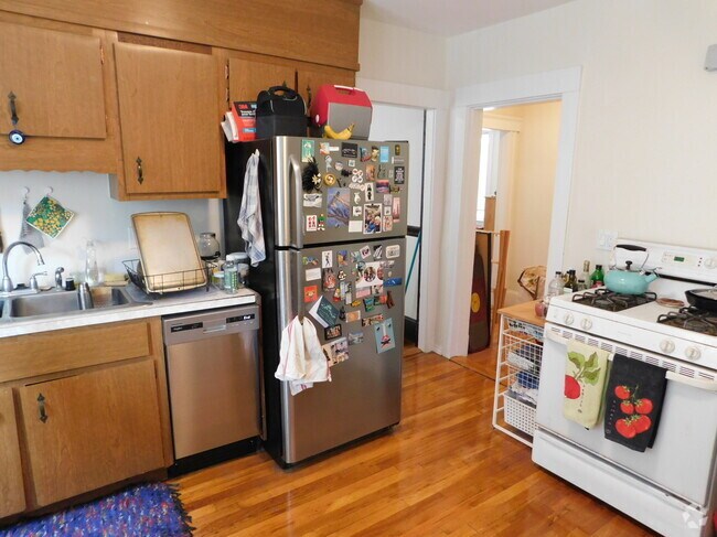 Building Photo - 145 Dudley St Unit 142-2 Rental
